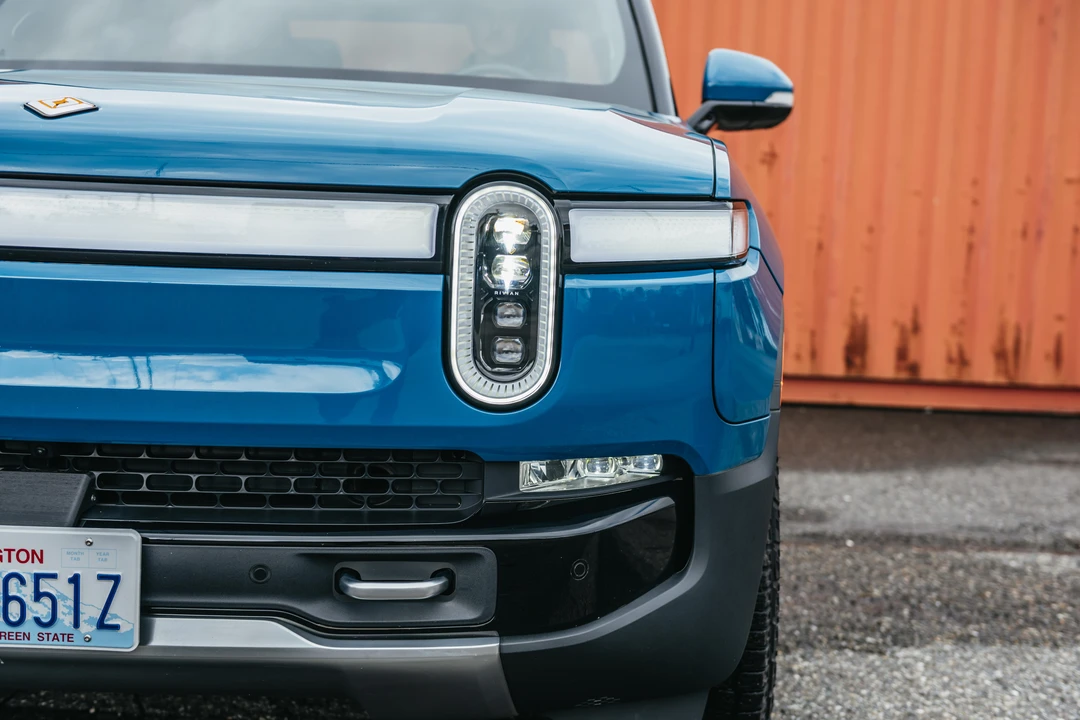 2022 Rivian R1T - Image 13 of 26