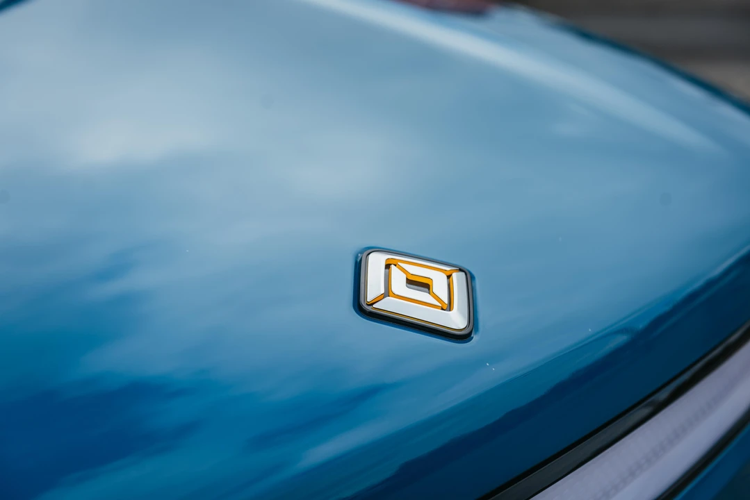 2022 Rivian R1T - Image 12 of 26