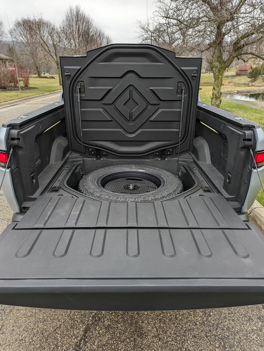 2022 Rivian R1T - Image 31 of 31