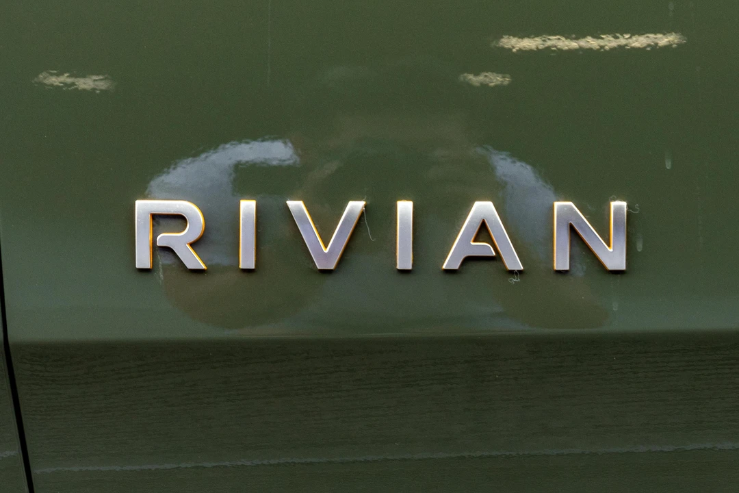 2022 Rivian R1T - Image 21 of 31