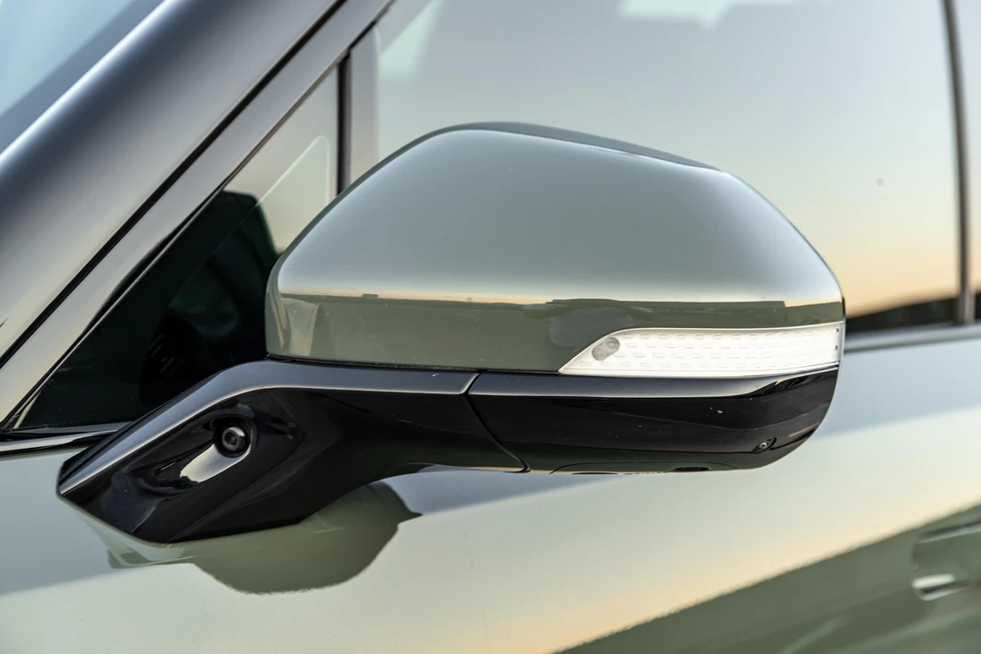 2022 Rivian R1T - Image 22 of 31