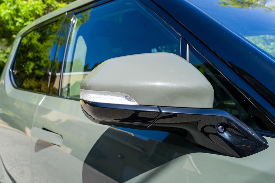 2022 Rivian R1T - Image 16 of 31