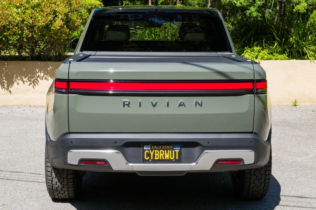 2022 Rivian R1T - Image 5 of 31
