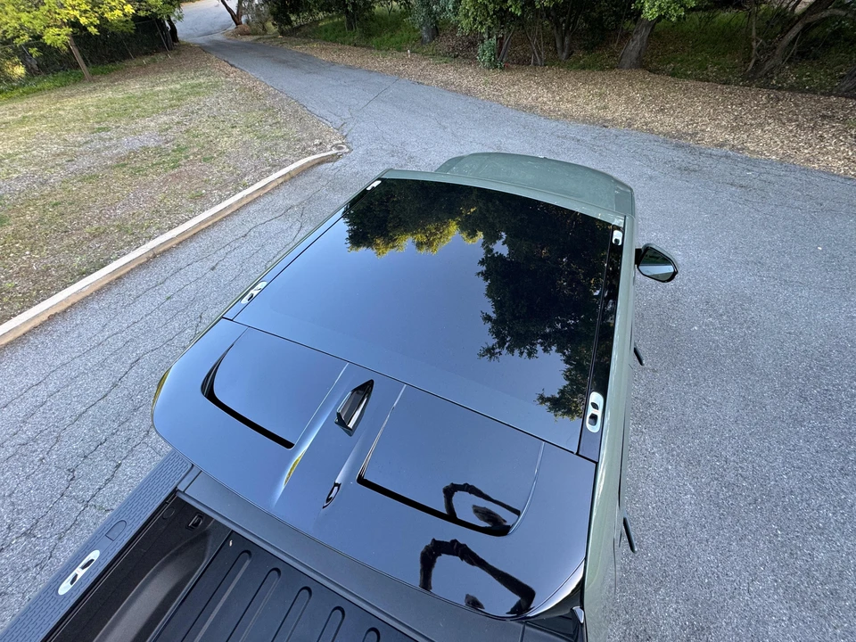 2022 Rivian R1T - Image 14 of 31