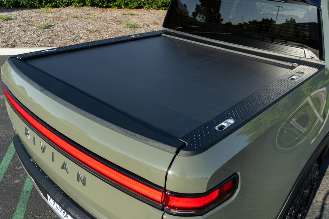 2022 Rivian R1T - Image 31 of 31