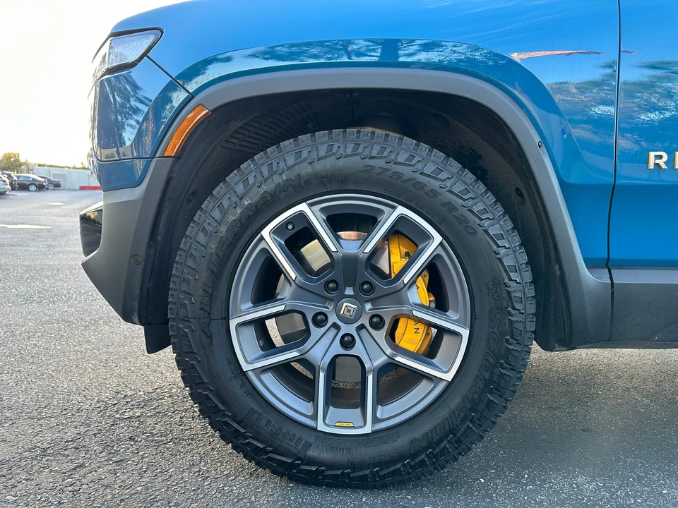 2022 Rivian R1T - Image 26 of 31