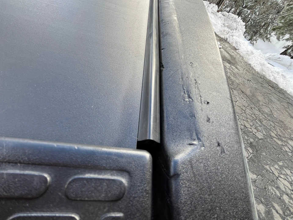 2022 Rivian R1T - Image 25 of 31