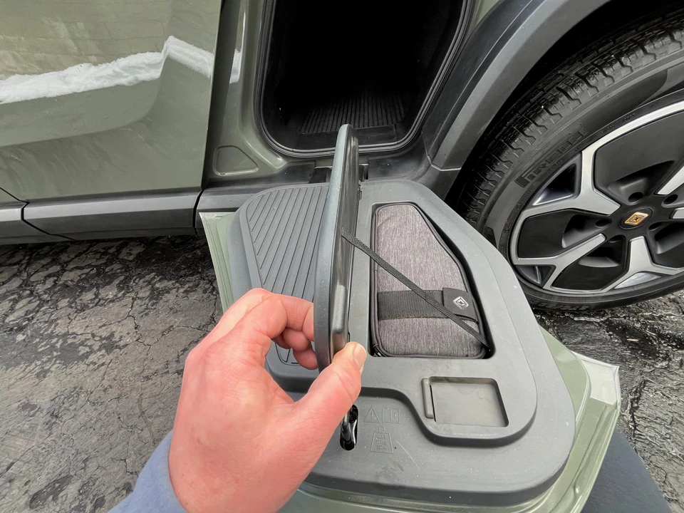 2022 Rivian R1T - Image 15 of 31