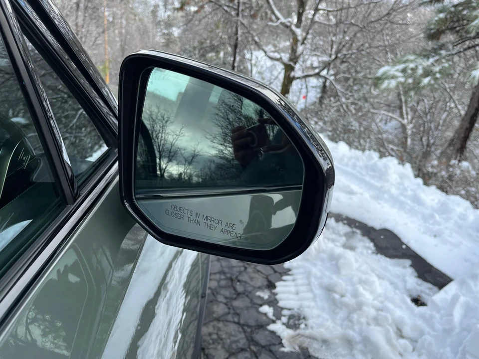 2022 Rivian R1T - Image 23 of 31
