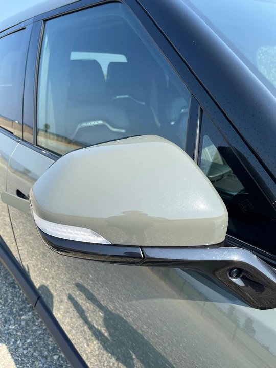 2022 Rivian R1T - Image 20 of 31