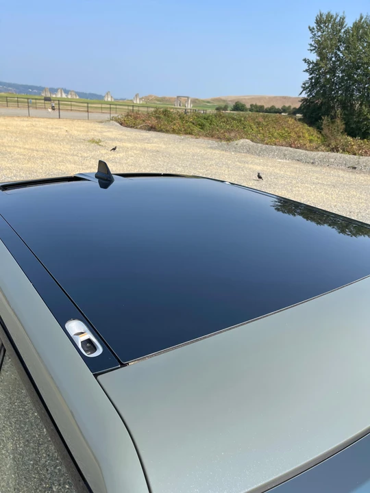 2022 Rivian R1T - Image 23 of 31