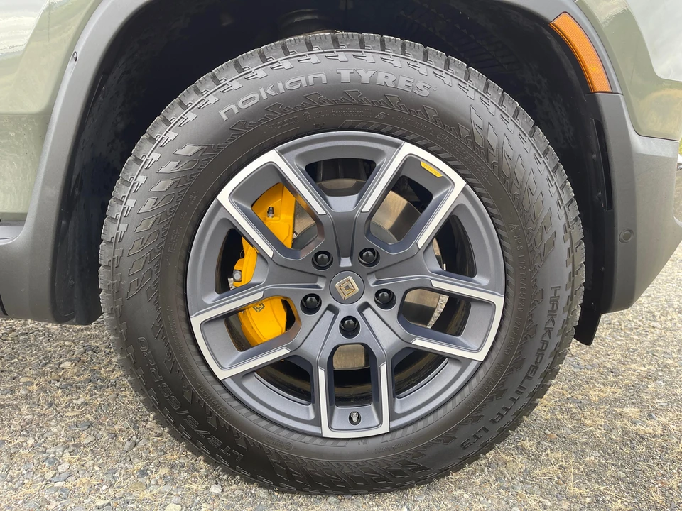 2022 Rivian R1T - Image 29 of 31