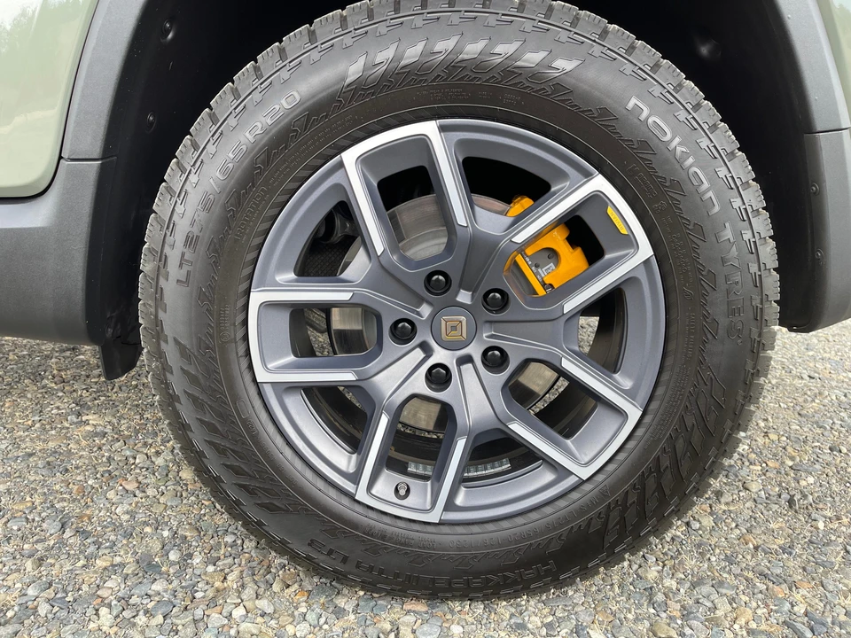 2022 Rivian R1T - Image 27 of 31