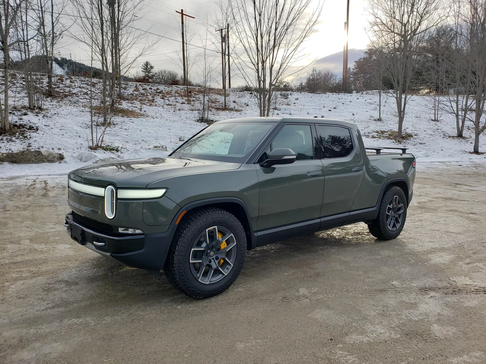 2022 Rivian R1T - Image 6 of 31