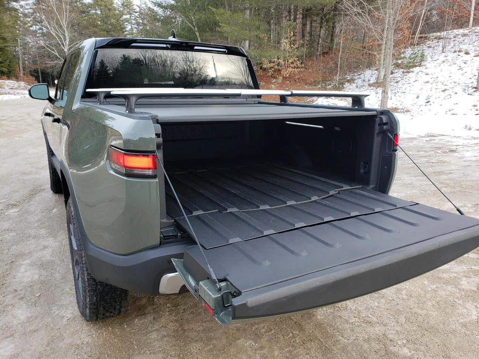 2022 Rivian R1T - Image 29 of 31