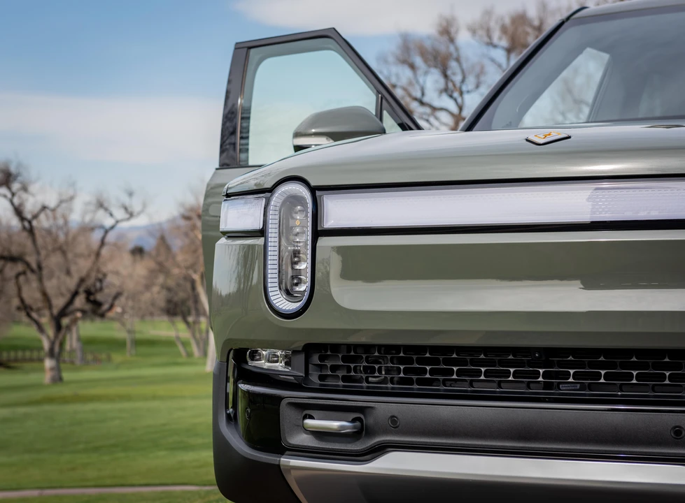 2022 Rivian R1T - Image 13 of 31