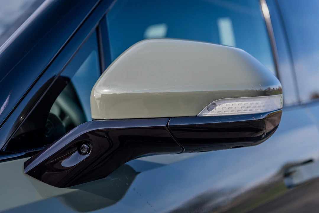 2022 Rivian R1T - Image 27 of 31