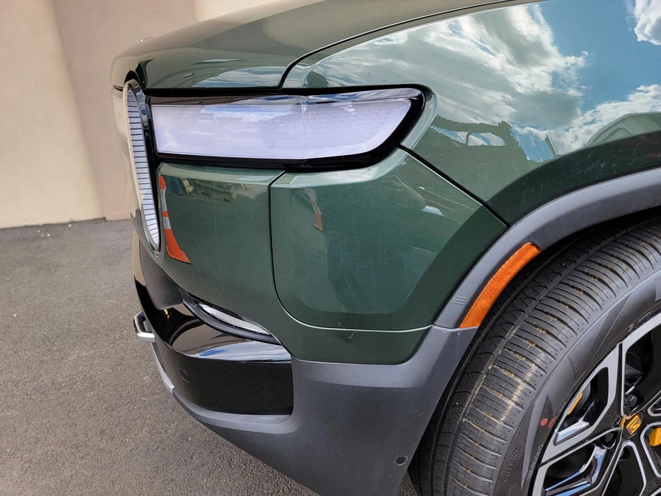 2022 Rivian R1T - Image 20 of 31