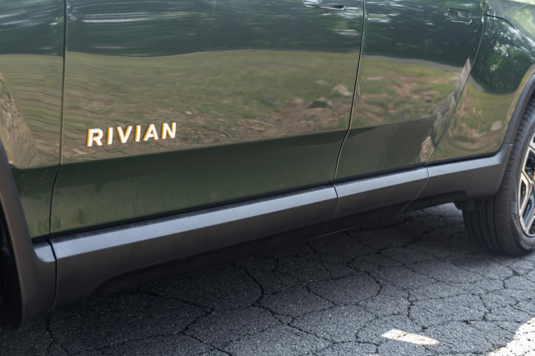 2022 Rivian R1T - Image 23 of 31