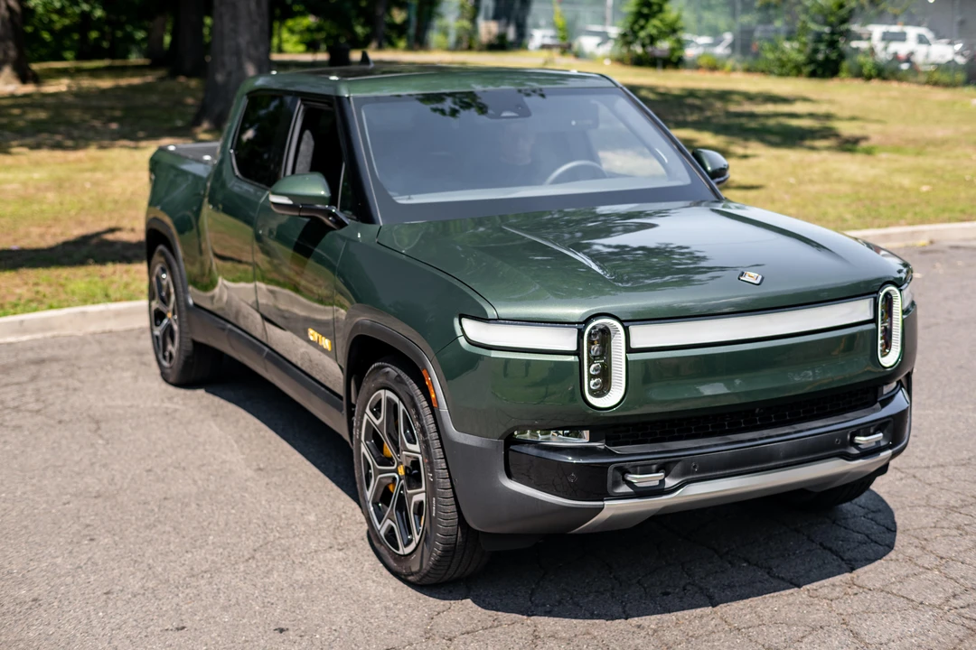 2022 Rivian R1T - Image 13 of 31
