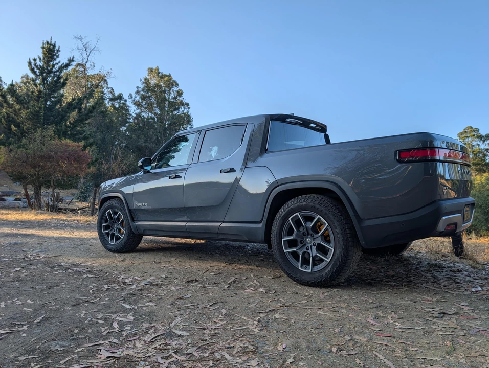 2022 Rivian R1T - Image 21 of 31
