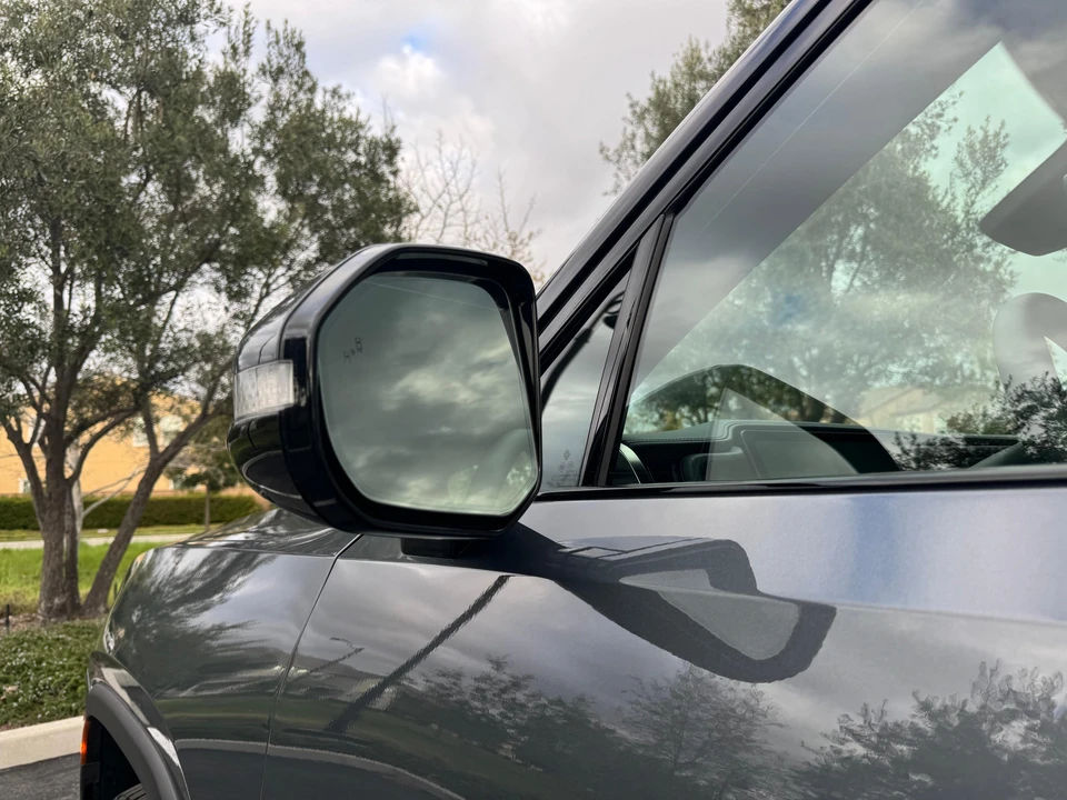 2022 Rivian R1T - Image 20 of 31