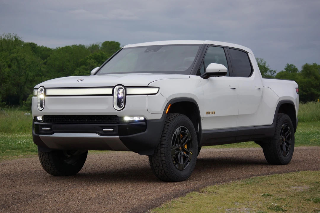 2022 Rivian R1T - Image 20 of 31