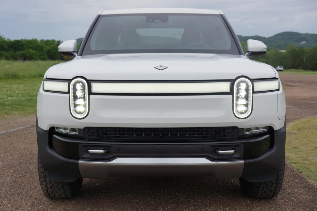 2022 Rivian R1T - Image 9 of 31