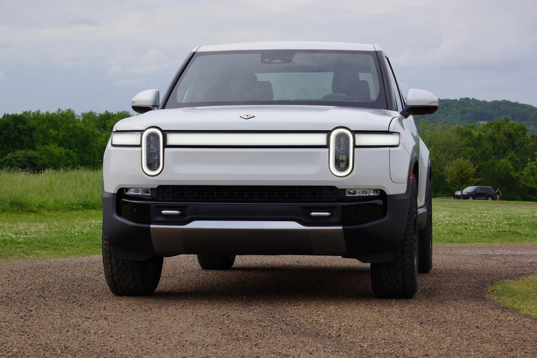 2022 Rivian R1T - Image 11 of 31