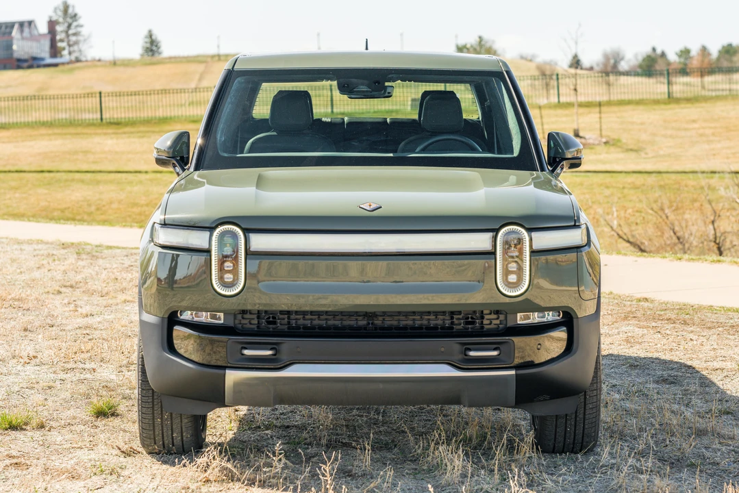 2022 Rivian R1T - Image 7 of 31