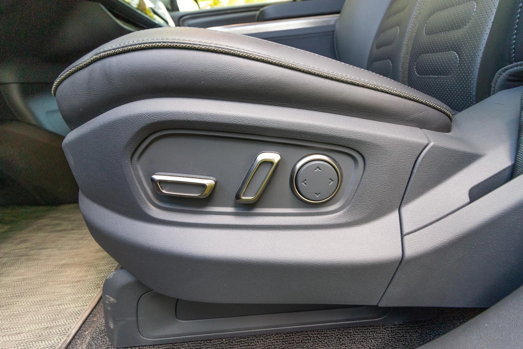 2022 Rivian R1T - Image 31 of 31