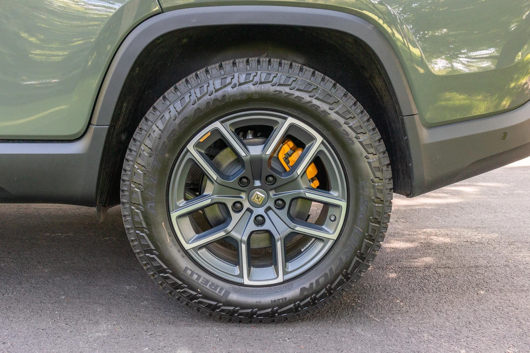 2022 Rivian R1T - Image 21 of 31