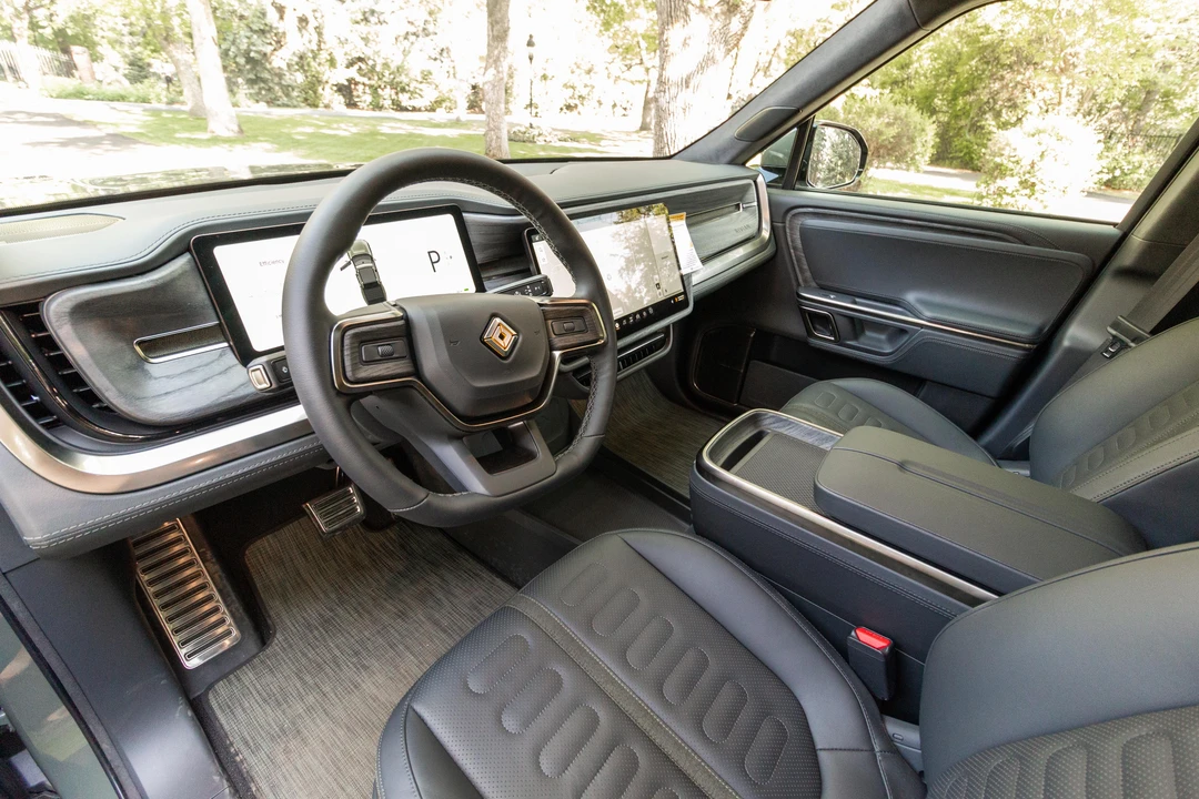 2022 Rivian R1T - Image 24 of 31