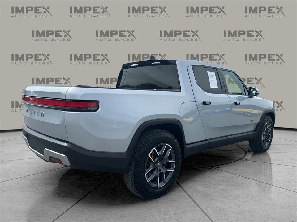 2022 Rivian R1T - Image 5 of 12