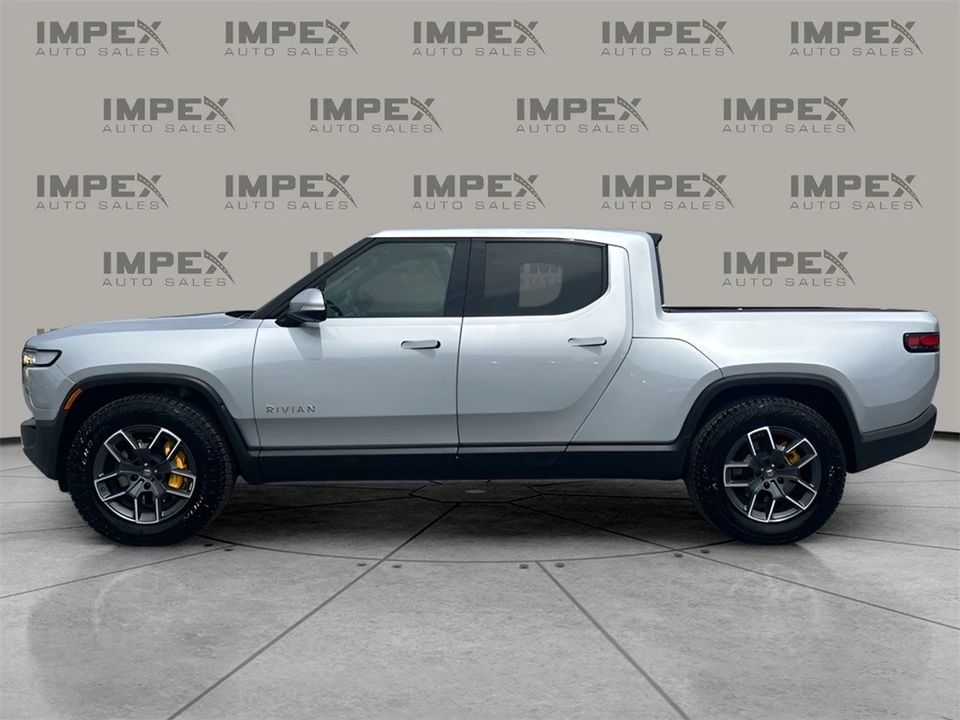 2022 Rivian R1T - Image 2 of 12