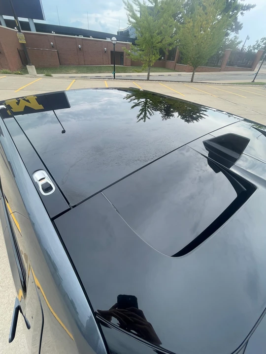 2022 Rivian R1T - Image 30 of 31