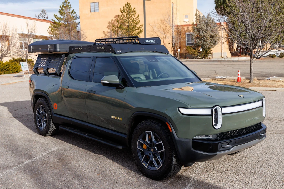 2022 Rivian R1T - Image 19 of 31