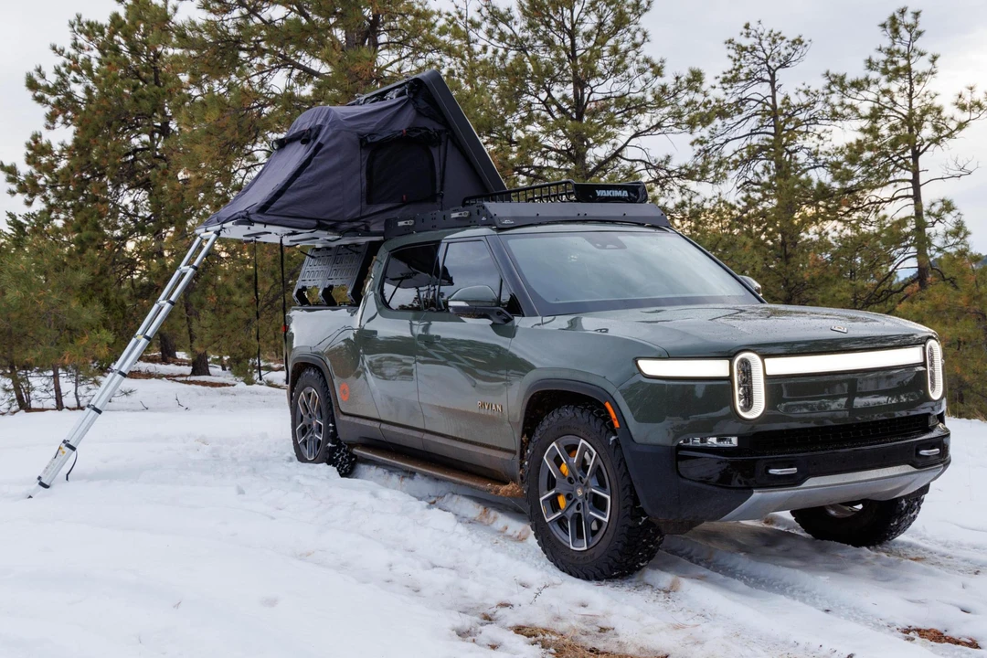 2022 Rivian R1T - Image 3 of 31