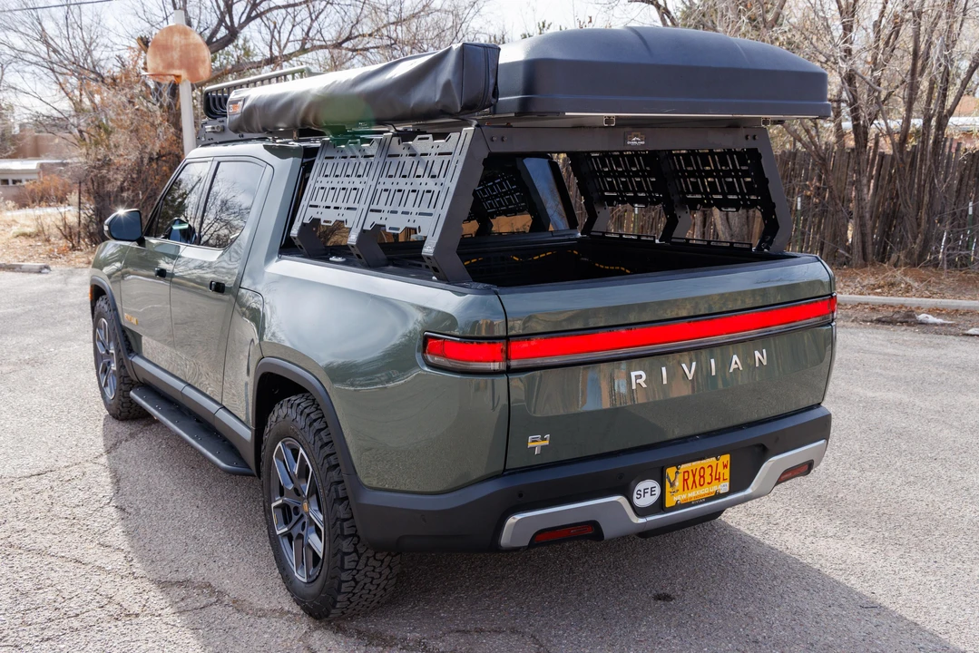 2022 Rivian R1T - Image 13 of 31