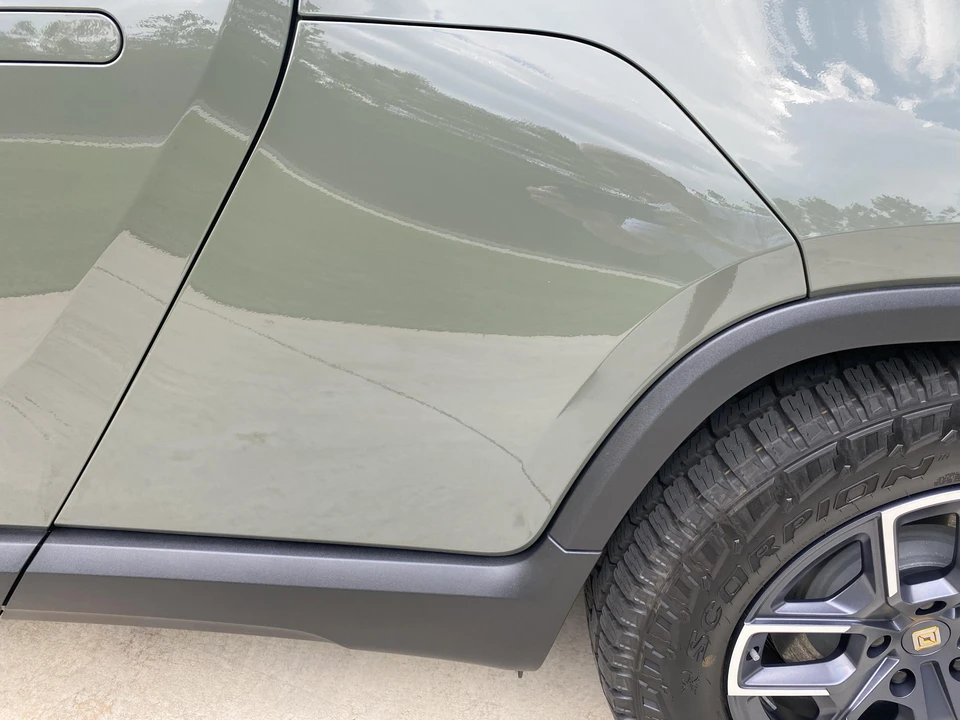 2022 Rivian R1T - Image 23 of 31