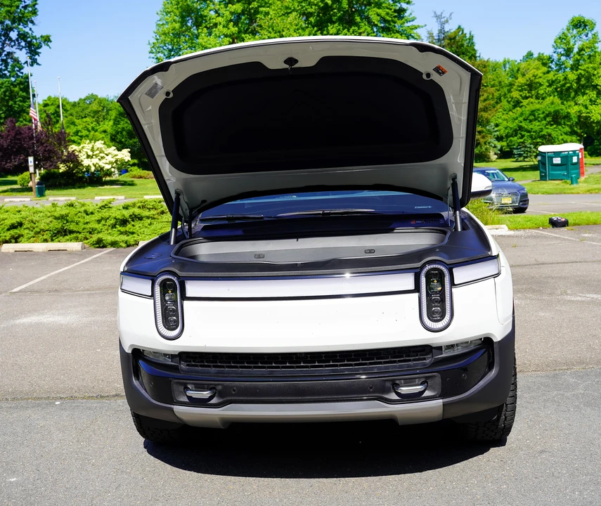 2022 Rivian R1T - Image 22 of 31