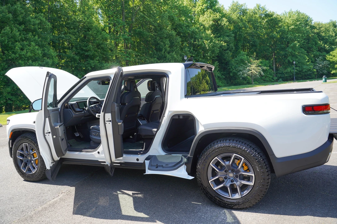 2022 Rivian R1T - Image 26 of 31