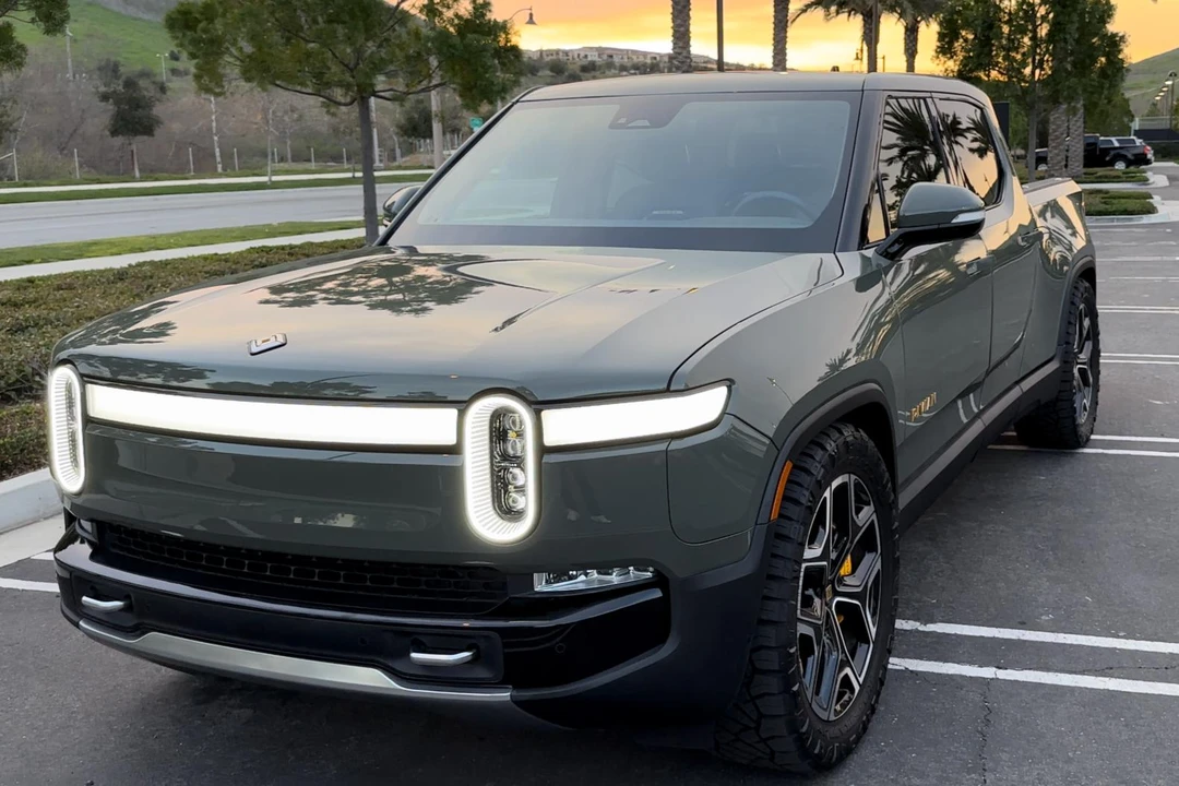 2022 Rivian R1T - Image 6 of 30