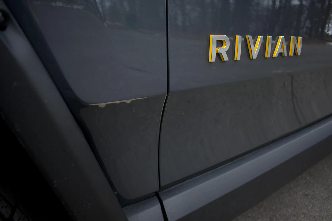 2022 Rivian R1T - Image 23 of 31