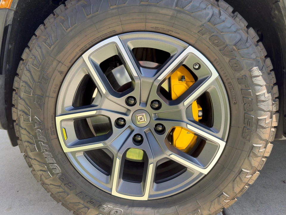 2022 Rivian R1T - Image 22 of 31