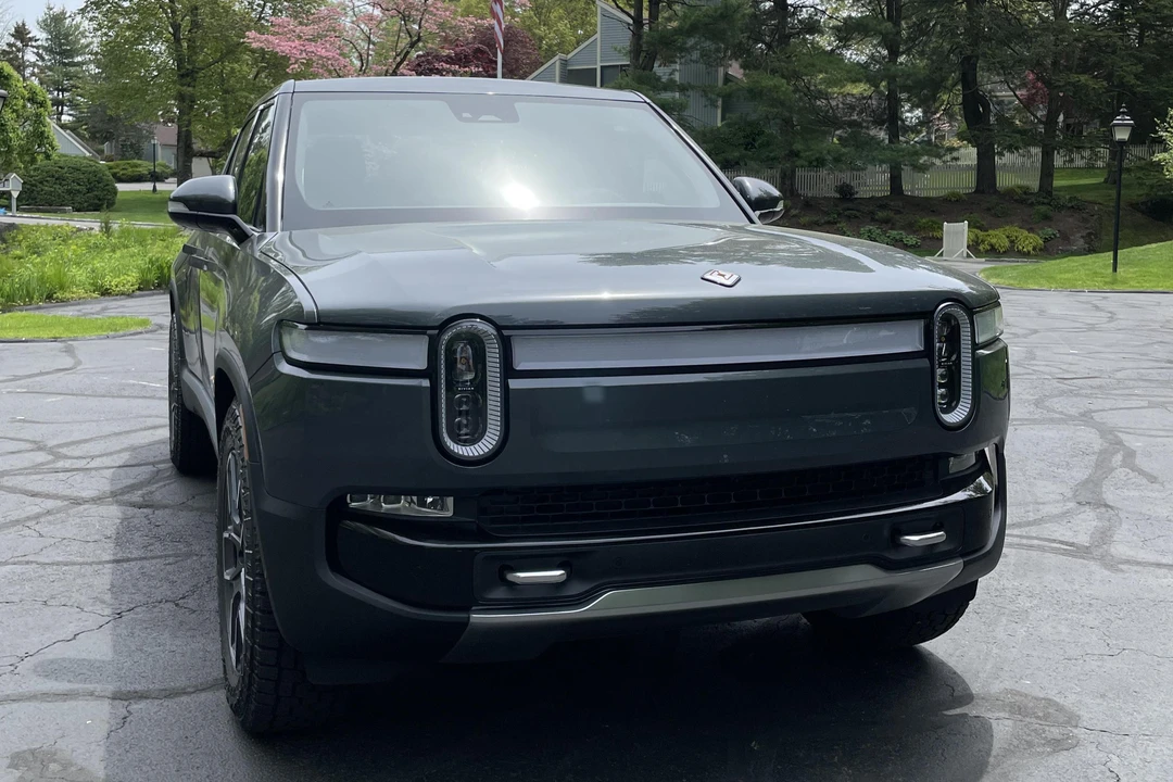 2022 Rivian R1T - Image 12 of 12