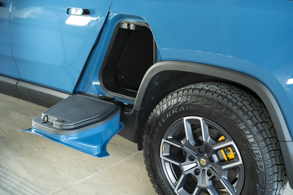 2022 Rivian R1T - Image 19 of 31