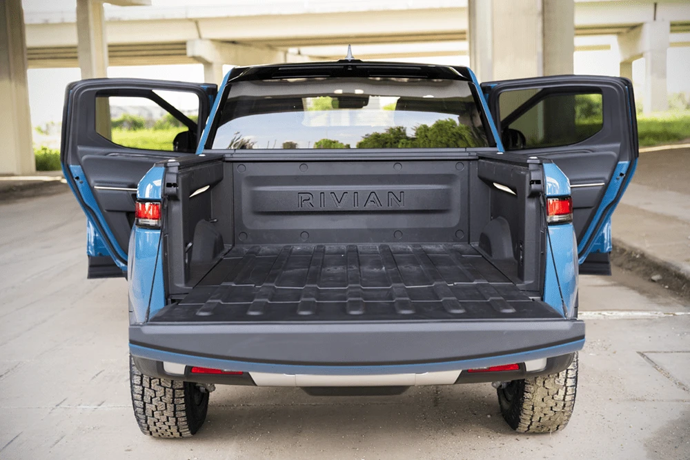 2022 Rivian R1T - Image 9 of 31