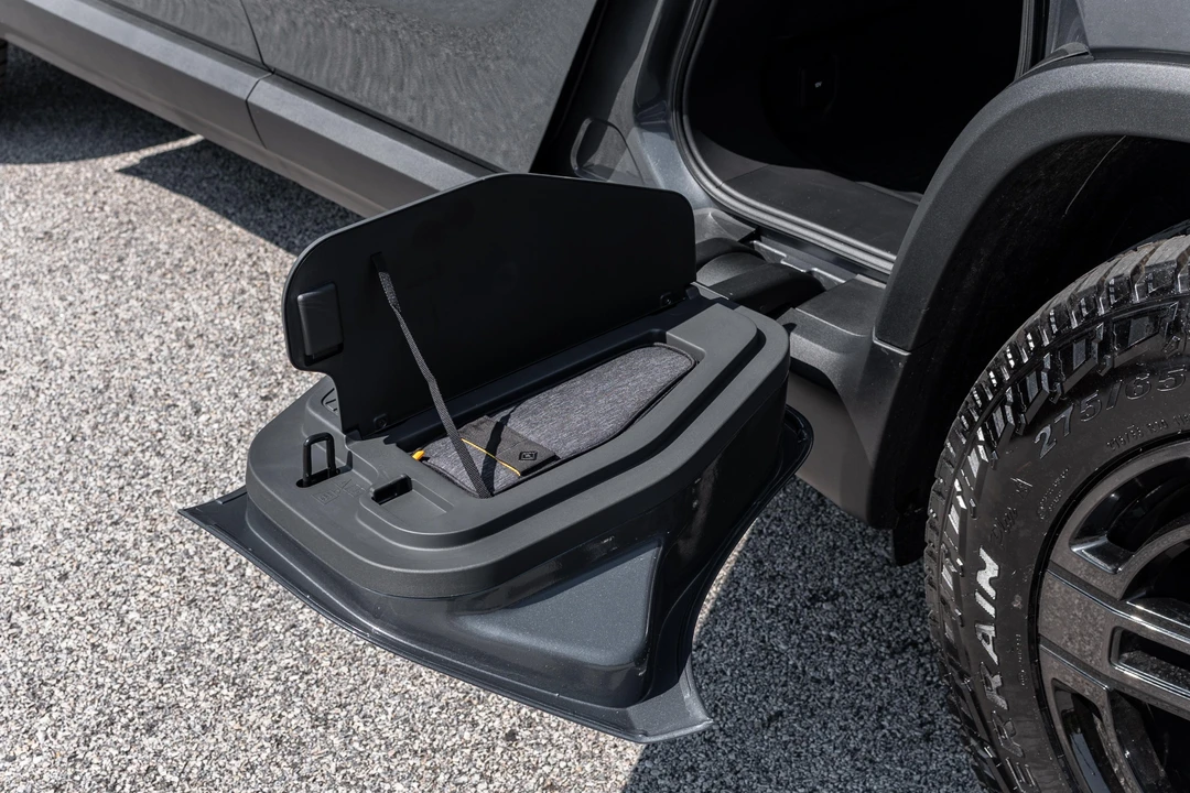 2022 Rivian R1T - Image 20 of 31
