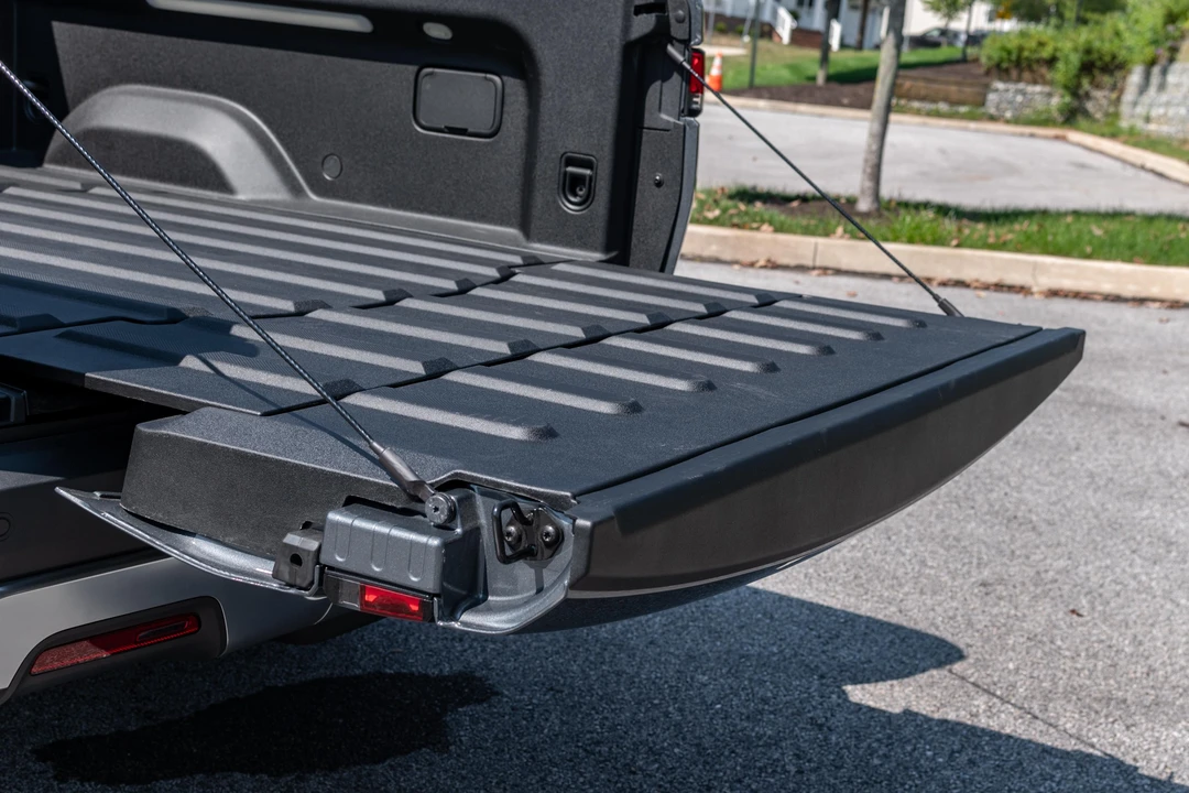 2022 Rivian R1T - Image 27 of 31
